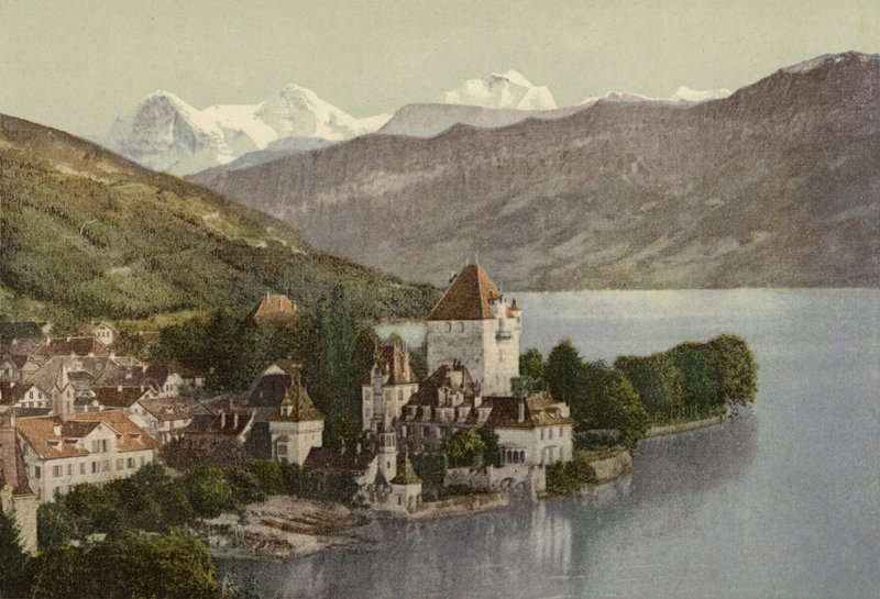 Berner Oberland: Oberhofen by Swiss Photographer