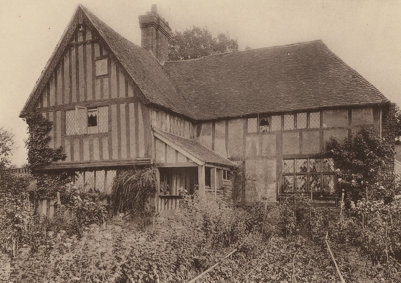 Horseshoe House, Beckley, Sussex by William Galsworthy Davie