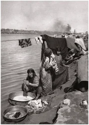 Washerwomen on the banks of the Tigris, Baghdad, Iraq