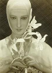Advertisement for Elizabeth Arden, out-take