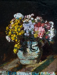 A vase of wild flowers