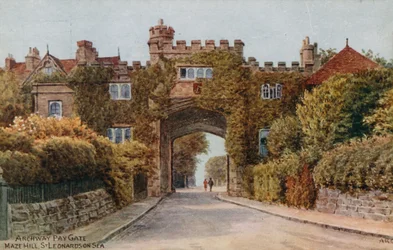 Archway Pay Gate, Maze Hill, St Leonards-on-Sea