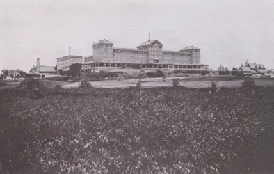 Old Orchard House, Maine: Ocean front