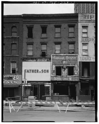 70-72 Monroe Avenue (Commercial Building), Detroit, Michigan