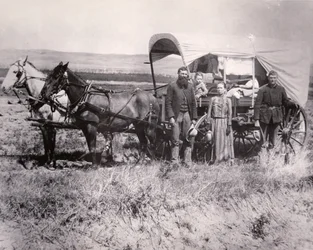 Pioneer family in the Loup Valley, Nebraska