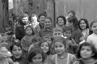 Crotone - Group Photo with Women and Children