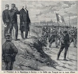 The President of the Republic Felix Faure (1841-1899) visits Verdun (Meuse): the defile of the military school of the road of Etin. Engraving in 