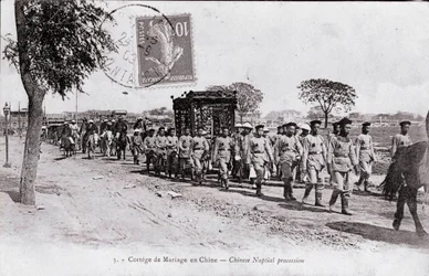 Wedding Cortege in China - Photography of the Beginning of the 20th Century - Private Collection