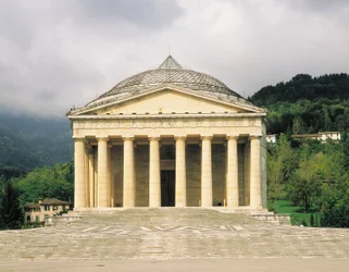 Pronaos, Canova Temple (Tempio Canoviano) or Archpriest Church of the Holy Trinity, designed by Antonio Canova (1757-1822), Possagno, Veneto, Italy