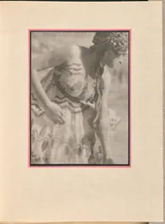 Female dancer as a nymph, bowing
