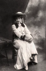 Decima Moore, English Actress