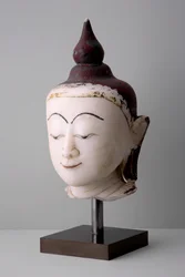 Head of a Buddha, Mon Style