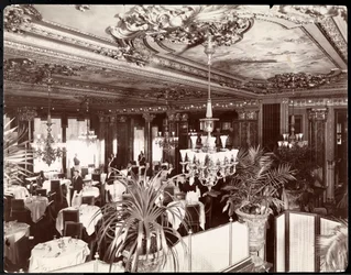 A Dining Room at the Hotel Savoy, c.1895-96