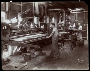 Men Working in the Hardman, Peck und Co. Piano Factory, New York, 1907