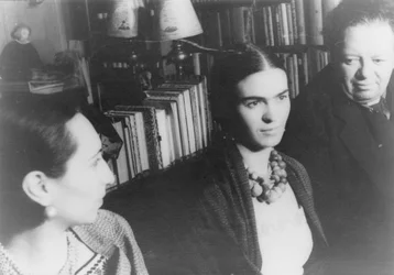 Frida Kahlo and Diego Rivera during a visit to New York