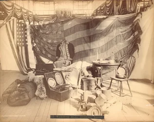 Washington relics - Government Building