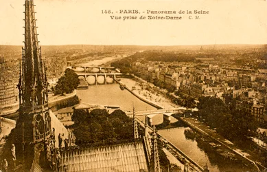 Postcard/Seine from Notre Dame/Paris/Seine/Ile de France/France