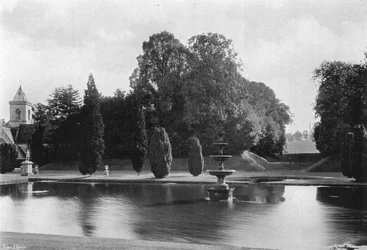 A Vista from the Lawn