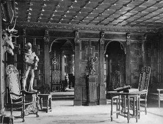 The Hall Screen, Date 1570