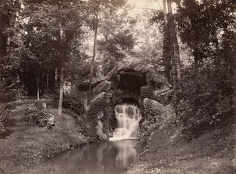 Grotto in the Bois de Boulogne