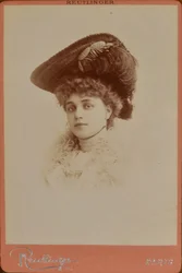 Elegant Woman Wearing a Hat - Charles Reutlinger