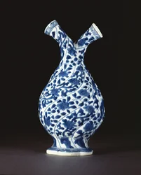 Blue and white double bottle in a European glass form, Kangxi period (1662-1722)