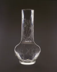 Bottle engraved with bamboo, lingzhi fungus plants and rocks, Qianlong mark and period