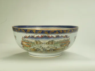 Famille rose punch bowl with oval foliate panel depicting the Foundling Hospital in the 1750s, Qianlong Period, c.1790