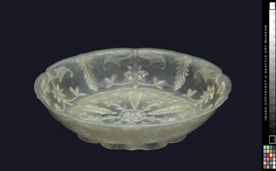 Floral design dish, 19th century