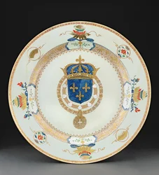 Large armorial charger with the arms of the King of France