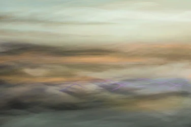 Soft Flowing Waves