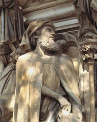 Daniel. The base of the Well of Moses (sculpture)