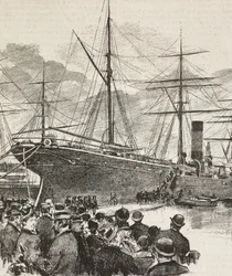 People attending embarkation of Bersaglieri, corps of Italian Army, on ship Gottardo, Italian expedition in Red Sea, engraving from drawing by Dante Paolocci