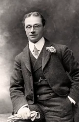Huntley Wright, English actor, early 20th century