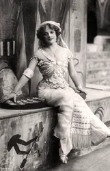Madge Vincent, singer and actress