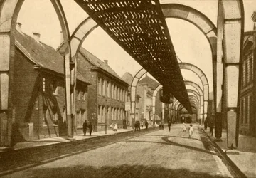 An Electric Suspension Mono-Rail System, 1930