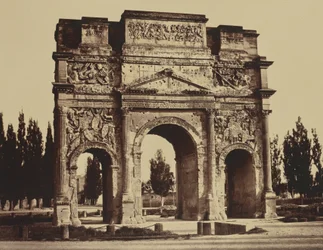 Orange. Ancient Arch