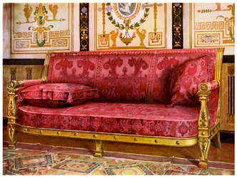Carved Gilt Couch Covered in Rose Brocade de Lyon