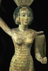Female bearer of offerings carrying a water vase in her hand and a vessel on her head, Egyptian, Middle Kingdom, c.1950 BC (detail)