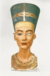 Bust of Queen Nefertiti, Front View, from the Studio of the Sculptor Thutmose at Tell el-Amarna