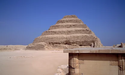 View of the Pyramid of Sakkarah, Construction of Imhotep for King Djeser, 3rd Dynasty, Saqqarah, Egypt