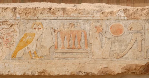 Low relief. Hatshepsut Funerary Temple, Deir el Bahari