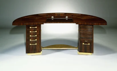 A fine and important desk, c.1929