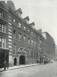 Bishopsgate Street, Baring