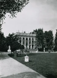 Cremorne Gardens, London