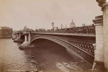 General View of Blackfriars Bridge
