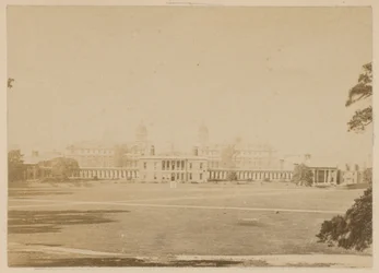 Greenwich Hospital, from the grounds