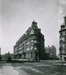 Grosvenor Place, London