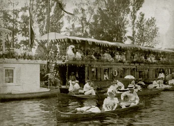 House-Boats at Henley