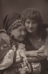 Mary Anderson and Mrs Stirling